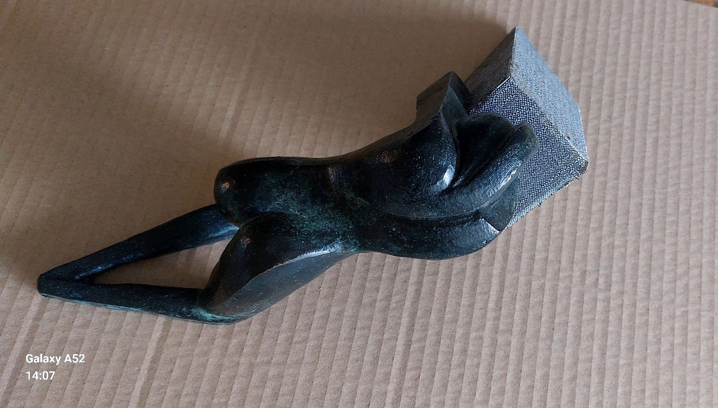 Reclining woman, Bronze